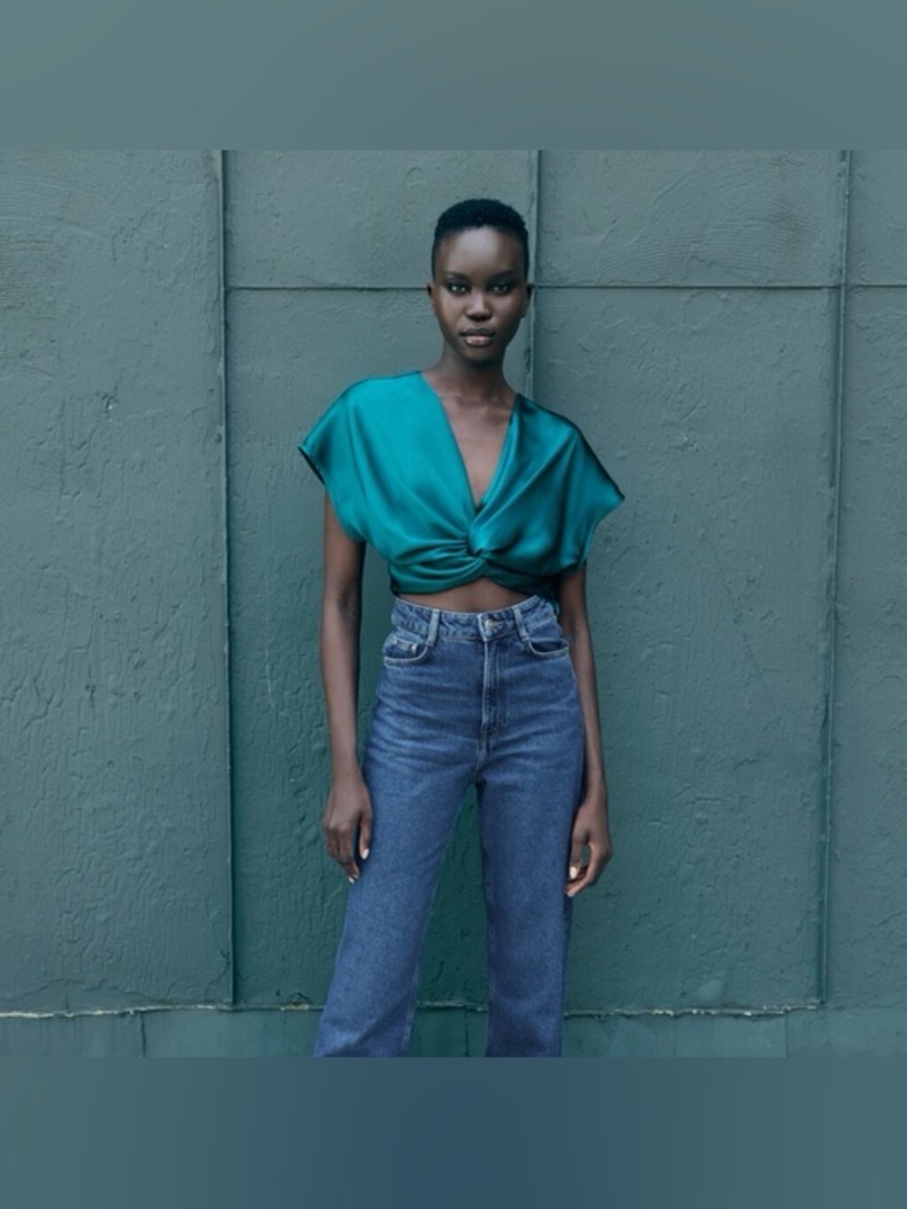 🗺️ House of Harlow 1960 Satin Teal Twist-Front Top 🗺️